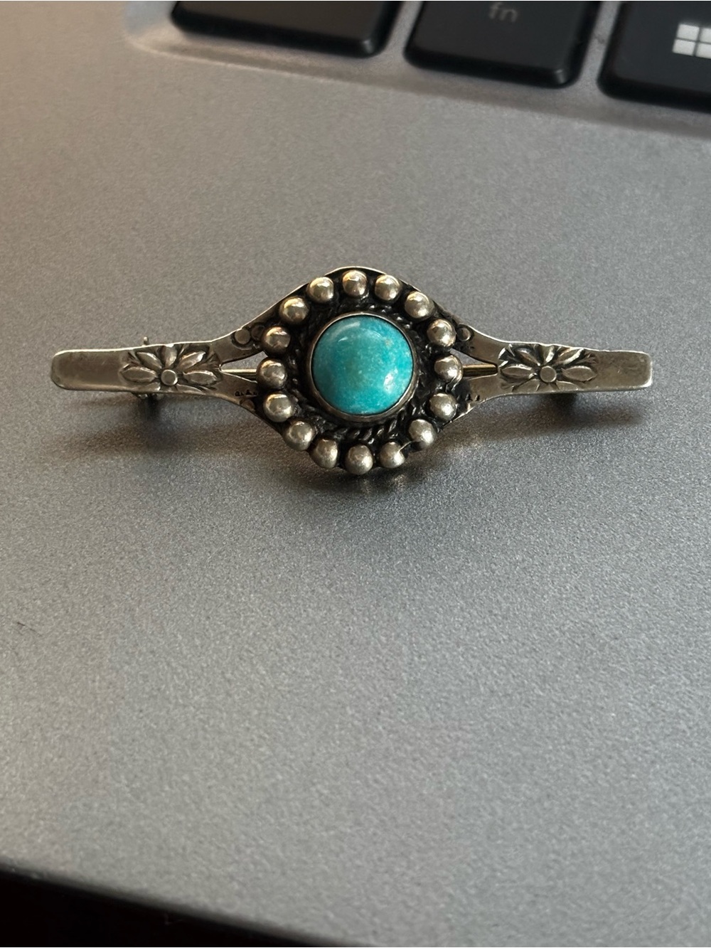 Navajo Sterling Silver Turquoise Cabochon Bar Pin/brooch 6.41 Grams